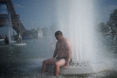 France experiences surge in deaths amid heat wave