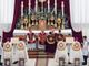 Breakaway Catholic group consecrates bishops, defying pope