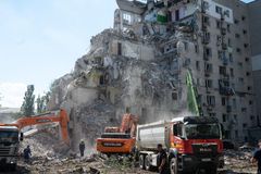 More than 20 dead after 11-hour Russian bombardment of Ukraine