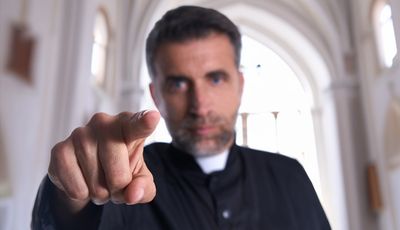 Caution against the Church prioritising domineering leadership in America's current cultural moment