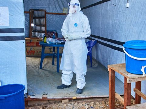 Ebola death toll in Congo, Uganda passes 500 as cases mount