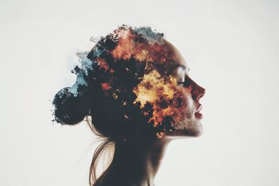 How Manifestation Culture Snuck Prosperity Gospel Back Into the Church - RELEVANT
