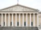 French lawmakers narrowly approve assisted suicide law