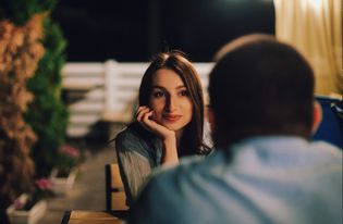 Only 1 in 3 Young Adults Are Actively Dating — Even Though Most Want a Serious Relationship - RELEVANT