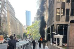 Suspect caught after fire, fireworks at NYC federal building