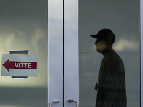 Arizona voters to head to the polls Tuesday for competitive primary