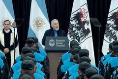 'God will always be at your side': Evangelical chaplain addresses Buenos Aires police graduates
