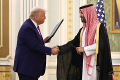 Trump's week in review: Saudi Arabia's nuclear deal;  data center push; escalating war in Iran