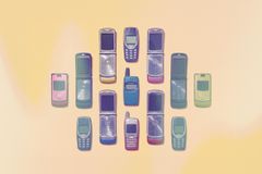 Interest in Dumb Phones Is Growing. Are We Finally Rethinking What Smartphones Cost Us? - RELEVANT