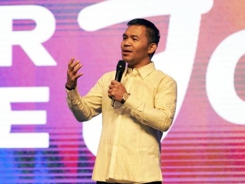Manny Pacquiao urges Christians to set soul-winning goals