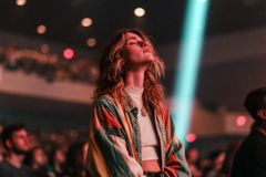 Does God Care What I Wear to Church? - RELEVANT