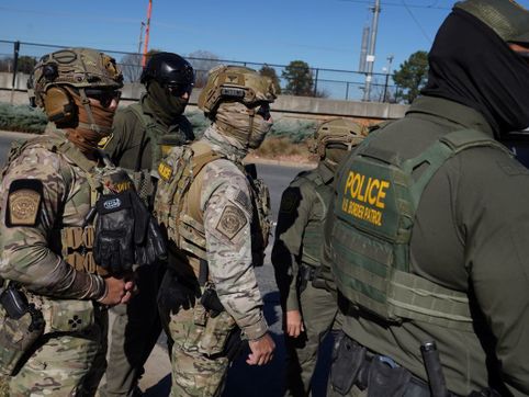 Border Patrol arrests 2 pastors on their way to Billy Graham leadership seminar
