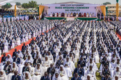 Nigeria governor supports mass wedding for 300 Muslim and Christian couples to help overcome financial burdens