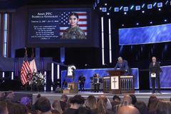 Pastors, President Trump honor fallen soldier's legacy at Texas megachurch