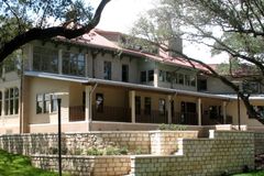 Episcopal seminary elects new president after firing leader for 'inappropriate relationship'