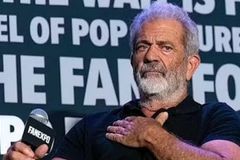 Mel Gibson reveals 2-part 'Passion of the Christ' sequels will be in English, told in non-linear style