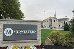 Spurgeon College, family mourn hiking death of missions student