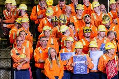 J.D. Vance announces $1B steel investment in Ohio hometown