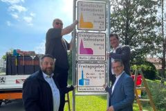 Germany debates official signposts for Islamic prayers