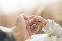 Proposed 'Babies bill' is about 'supporting' families during first 1,001 days of life