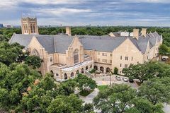 Highland Park UMC pastor compares standoff with regional conference to Cain and Abel
