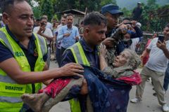 At Least 350 Killed, 65 Americans Among 1,300 Missing in 20-Foot Wall of Water and Mud | CBN