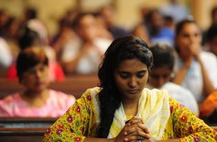 11 members of Congress urge Pakistani gov't to save Christian woman abducted, forcibly converted to Islam