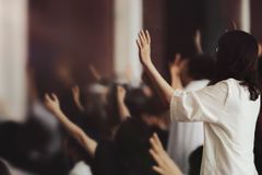Six in 10 Christian secondary students in Korea report clash between school and church teaching