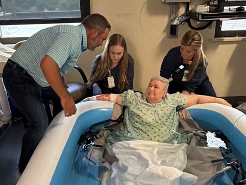 Huntsville Hospital ICU nurses help patient get baptized a week before death