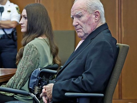 Judge declares mistrial in Lindsay Clancy triple homicide case