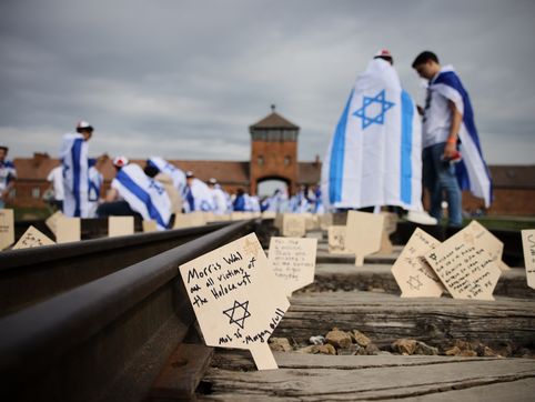 'Israel Is the Answer to Never Again': Regent Students Study Holocaust Sites, Roots of Hamas Terror | CBN