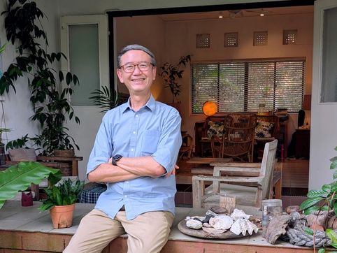 In Bustling Singapore, a Refuge for the Weary
