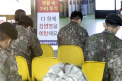 “이런 민폐가”…부대에 코로나 음성문자 조작 보고한 병사