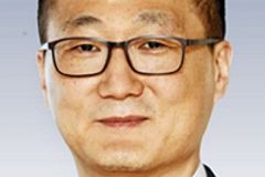 [돋을새김] 정년연장이라는 덫