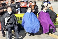 “학생방임조례… 부산 학생인권조례안 철회하라”