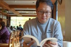 전 지구적 재앙 속에 읽기가 깊어졌다