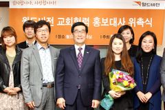 복음성가에 대한 옛 추억과 사랑을 돌아보게 하다