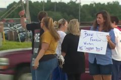 美 법원, ‘백신 의무화’ 반대한 경찰노조 승소 판결