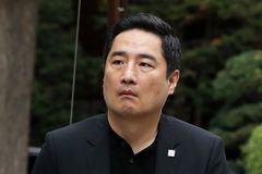 “힘 키워 복수할 것” 가세연 유튜브 정지에 강용석도 결국…