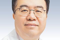 [시론] 오미크론 방역 전략에 시행착오 없어야