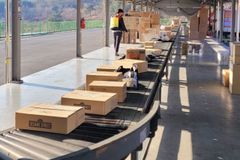 포항시, 설 앞두고 택배사 특별방역 점검