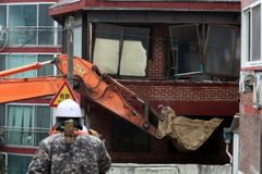 ‘위태 위태…’ 금천구 노후빌라 33명 긴급대피 [포착]