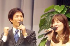 최수종·하희라 부부, 전국 소외계층 위해 손소독제 기부