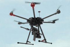 미군이 밝힌 경계 1호 무기는 ‘취미용 드론’