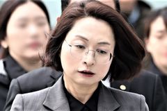 은수미에게 ‘수사기밀’ 넘긴 경찰, ‘징역 8년’ 불복