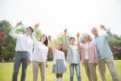 위계적 구조 타파하고, 세대 통합하는 교회문화 만들자