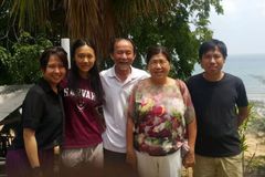 “실종된 남편 레이먼드 코 목사와 재회 소망… 포기 안해”