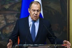 러 "우크라 군이 무기 내려놓으면 언제든 협상"