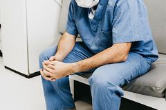 코로나19와 싸우는 무신론자 38세 이탈리아 의사 “이제 하나님 임재 믿어”