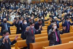“권력 가지면 교만해져… 지도자들 겸손하게 국민 섬기길”